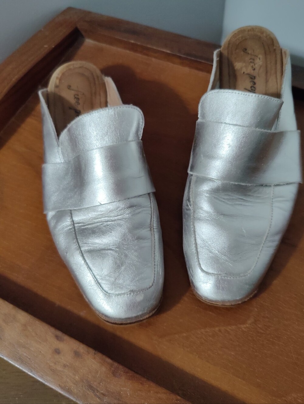 Most Wanted Free People matte Silver Slide On Loafers Preppy Mules Lady Like 8.5